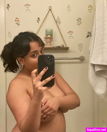 Spookyshah 1 OnlyFans Thumbnail #5ZwUvHG8Ii