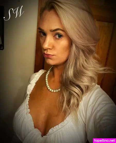 Sportywife Sportymom Hotwiferye OnlyFans Thumbnail #8OskGDEanm