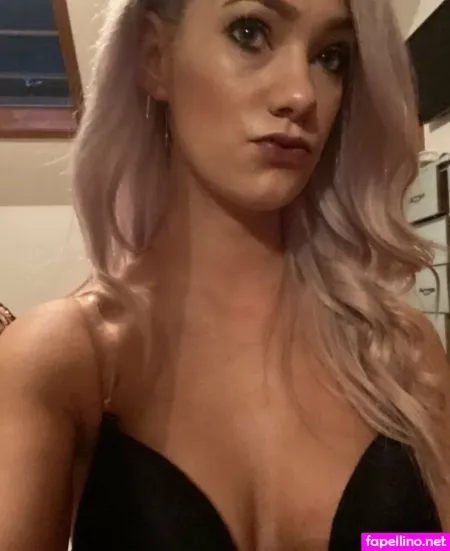 Sportywife Sportymom Hotwiferye OnlyFans Thumbnail #NdbQv2HpxH