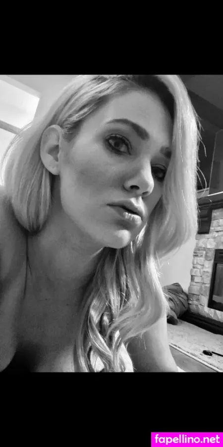 Sportywife Sportymom Hotwiferye OnlyFans Thumbnail #VzhJtfakN5