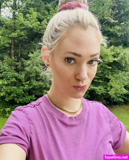 Sportywife Sportymom Hotwiferye OnlyFans Thumbnail #zCUWqudQzv