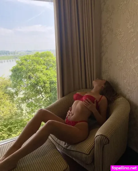 Sproutie OnlyFans Thumbnail #YBwxzgrnK8