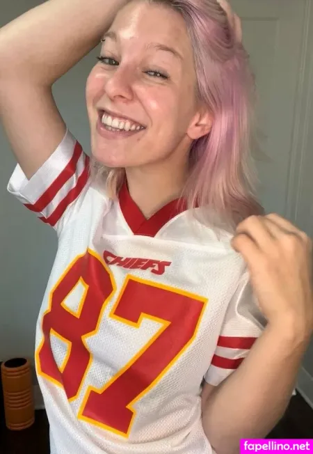 Sprytethefairy OnlyFans Thumbnail #Mvi2mEaCfO