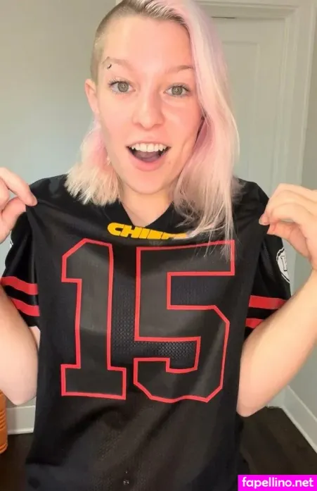 Sprytethefairy OnlyFans Thumbnail #NsGneugWoz