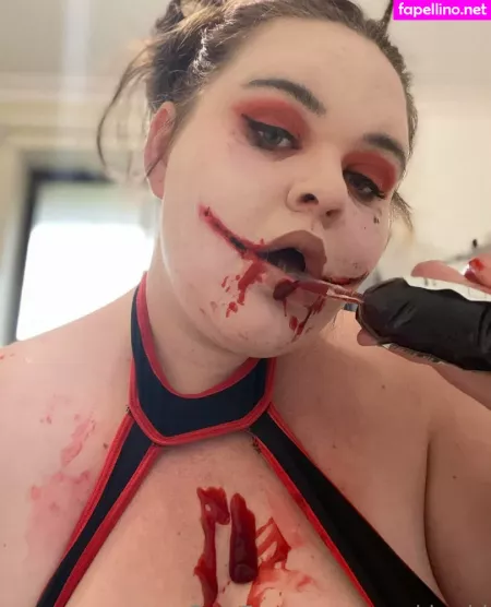 Spunkiredd OnlyFans Thumbnail #1snAJnUhA1