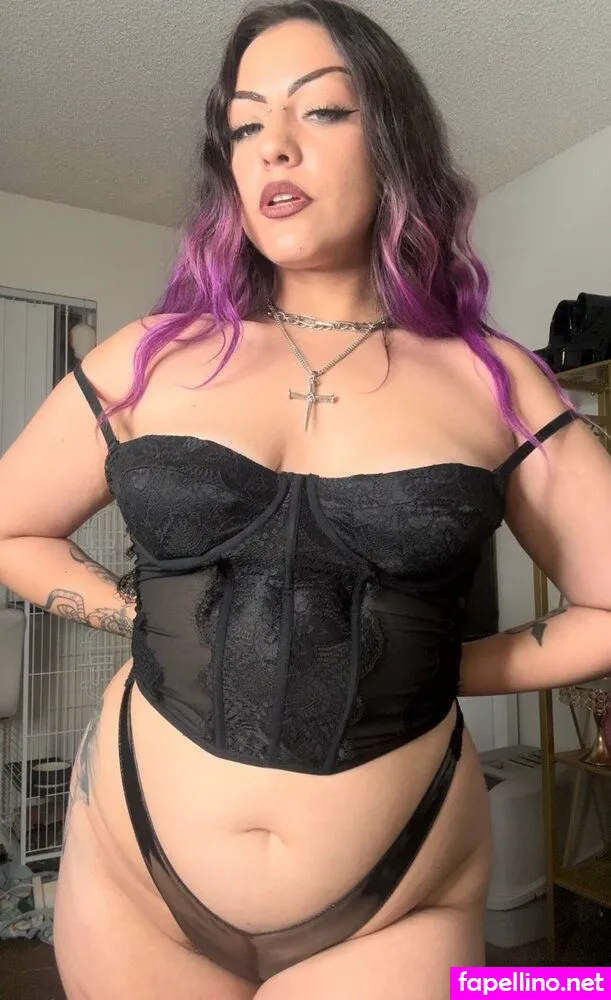 spxiledgxthbxtchfree Nude Leaked OnlyFans Photo #ekFlL2VsQA