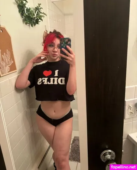 Squ1rtlezmariee OnlyFans Thumbnail #2EUt67Qigk