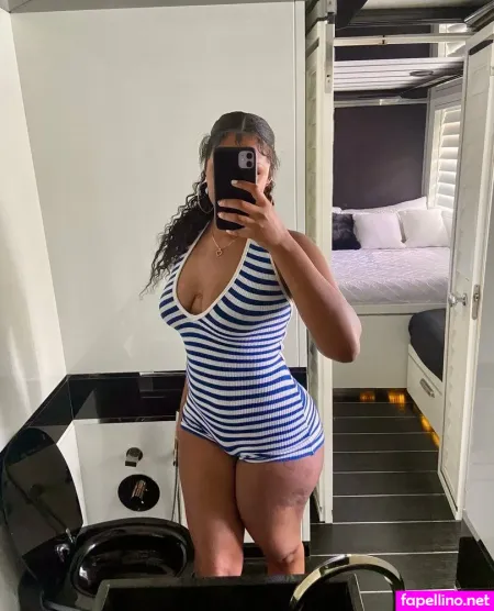 Squeakgirl OnlyFans Thumbnail #8x65l8Vkt0