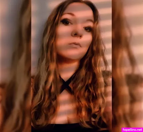 Squi OnlyFans Thumbnail #WmPYpCkG3c