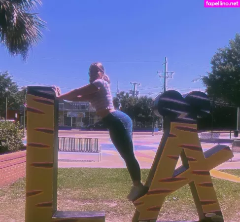 Squidbean OnlyFans Thumbnail #UQ5Ei7bh9y