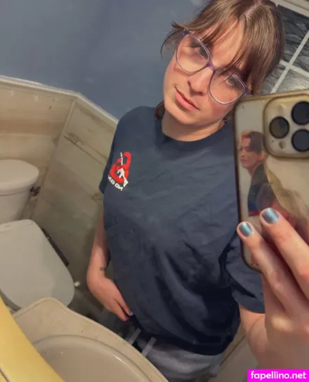 Squiggledingle OnlyFans Thumbnail #ot3qbSRcHH