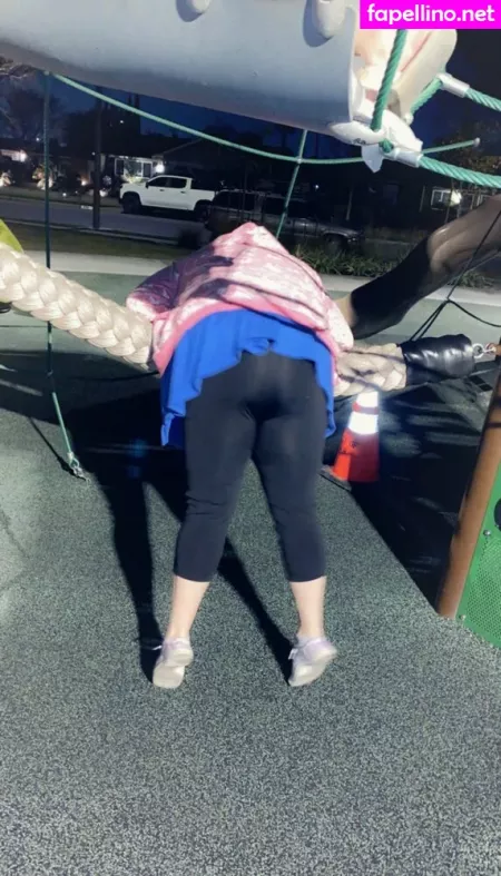 Squish Monsterr OnlyFans Thumbnail #6jxnWOeJD8