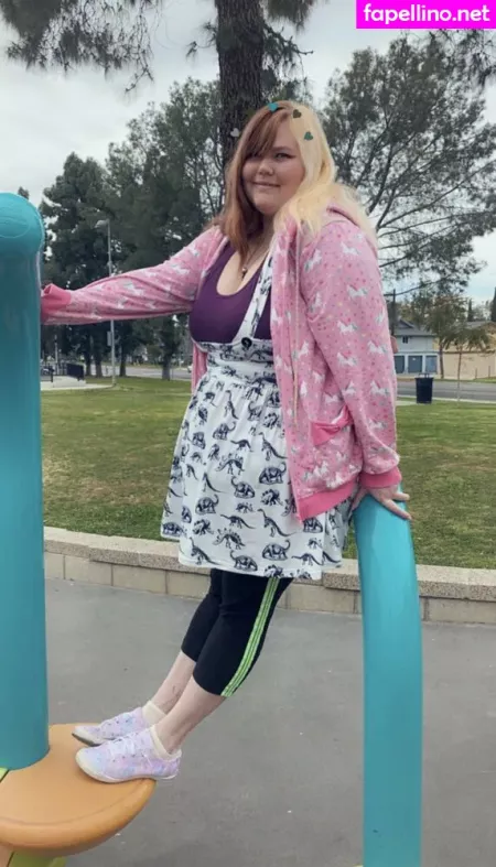 Squish Monsterr OnlyFans Thumbnail #ss9ctdt5ER