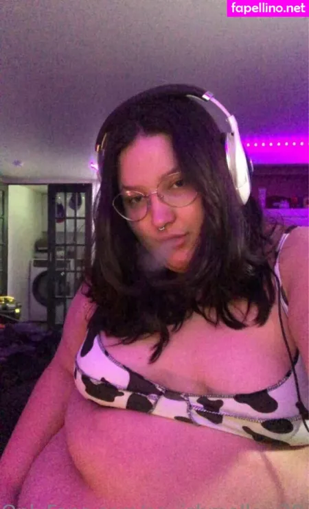 Squishmellow20 OnlyFans Thumbnail #FD9dLjdF9a