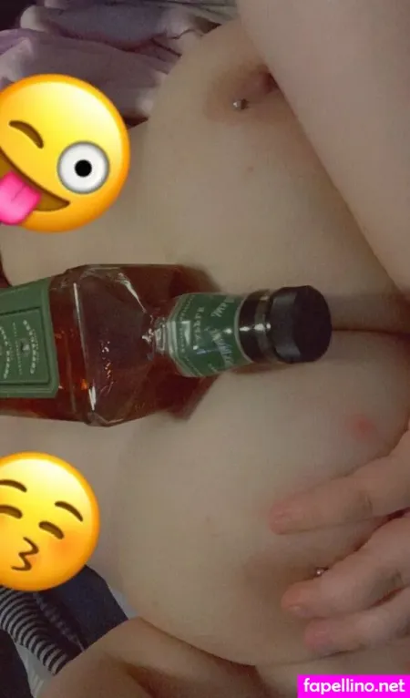 Squishyfae888 OnlyFans Thumbnail #hgHkFrfovD