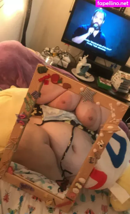 Squishyishome OnlyFans Thumbnail #z2yK4uJmaE