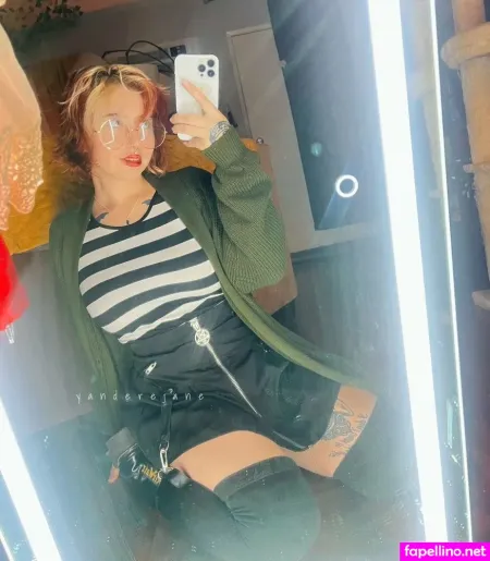 Squishyyandere 1 OnlyFans Thumbnail #VBA7B2K49H