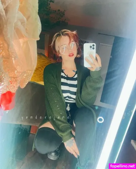 Squishyyandere 1 OnlyFans Thumbnail #zNxGTXnY9B