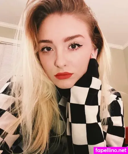 Srirachasexxx OnlyFans Thumbnail #3dwz9KOTDv