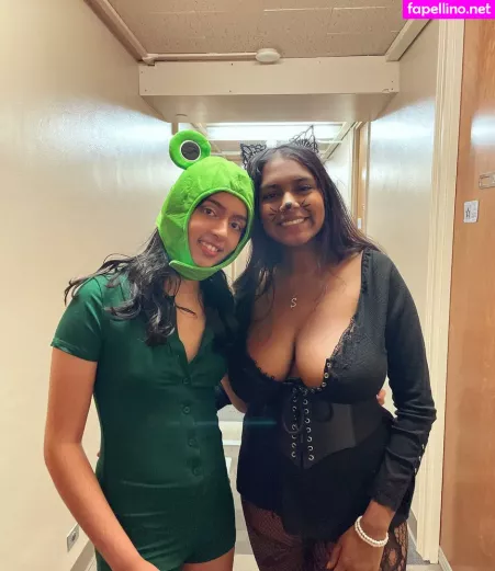 Sriya OnlyFans Thumbnail #W1KmICfBEc