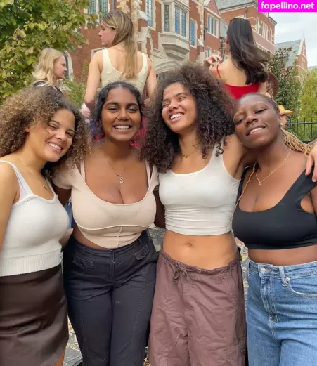 Sriya OnlyFans Thumbnail #Wq0svN2euk