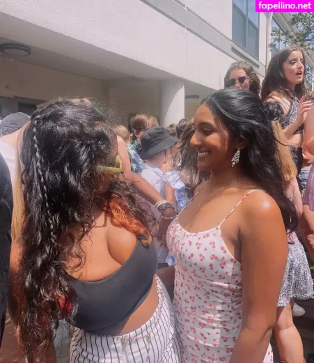 Sriya OnlyFans Thumbnail #XZilNWZuaf