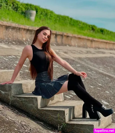 Sroka OnlyFans Thumbnail #eZLTKHKOMd