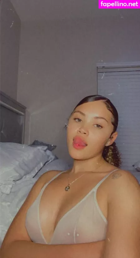 Ssativaa OnlyFans Thumbnail #AarNuBqZoZ