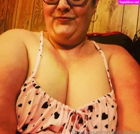 Ssbbw40free OnlyFans Thumbnail #RyrHgCAwg5