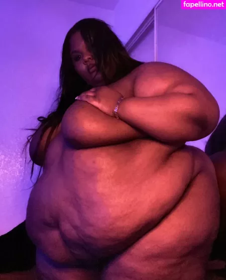 Ssbbwerotika OnlyFans Thumbnail #KxwmKmTKf1