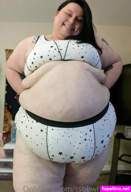 Ssbbwhazeleyes OnlyFans Thumbnail #B1K6DyvqYd