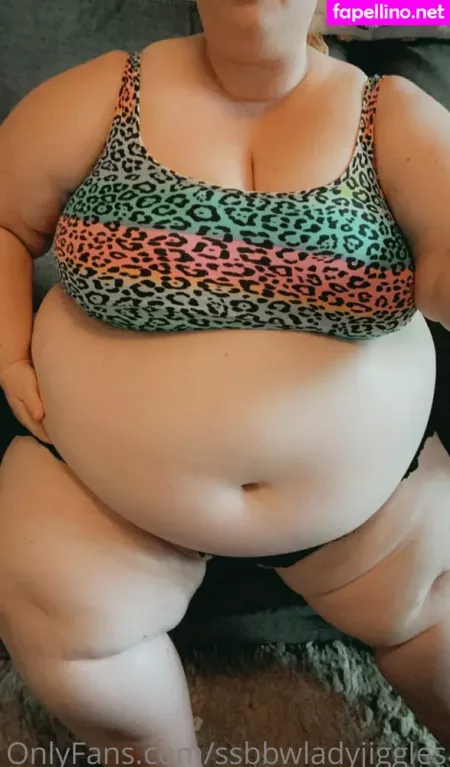 Ssbbwladyjiggles OnlyFans Thumbnail #52z8NhoIm3