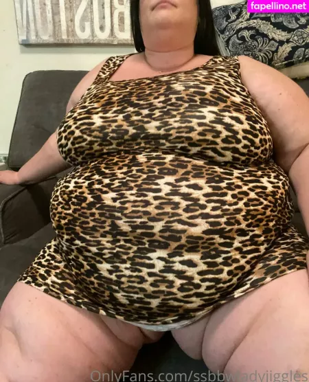 Ssbbwladyjiggles OnlyFans Thumbnail #LlOo0R2A9l
