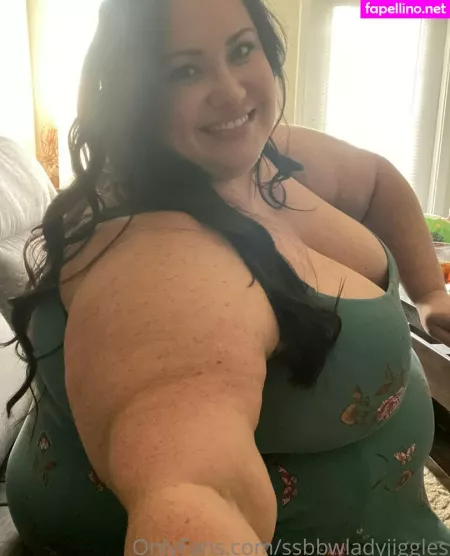 Ssbbwladyjiggles OnlyFans Thumbnail #QcR87Ob6Rw