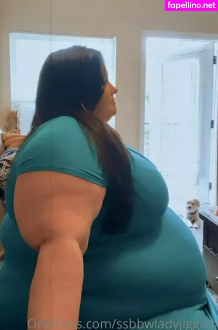 Ssbbwladyjiggles OnlyFans Thumbnail #vakaQ2Z9JV