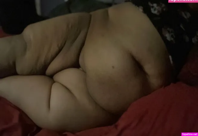 Ssbbwtrotters OnlyFans Thumbnail #QJKKeKVzBZ