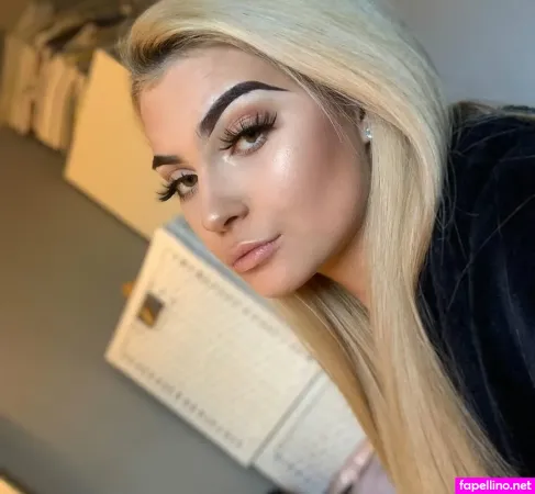 Sscarletthughes OnlyFans Thumbnail #CObQnRtYEy