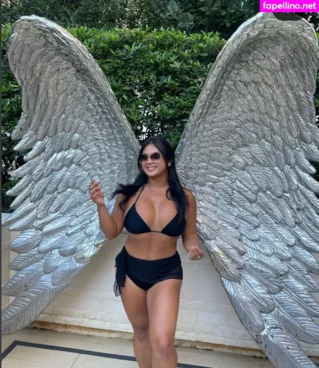 Sshanellee OnlyFans Thumbnail #UZ4Dy8jtTC