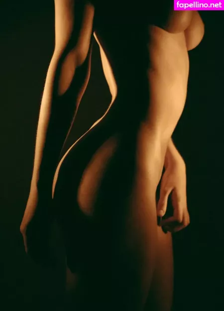 Ssonyashnyk OnlyFans Thumbnail #1WIVAInxio