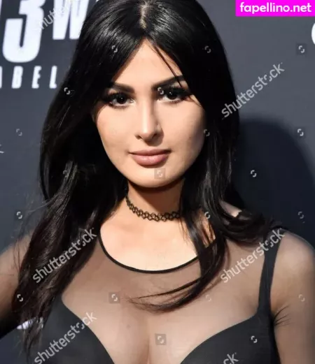 Sssniperwolf OnlyFans Thumbnail #1JyDL8oWTY