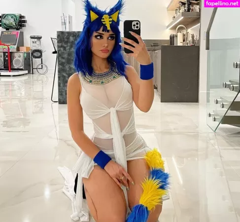 Sssniperwolf OnlyFans Thumbnail #DNRhKLddxn
