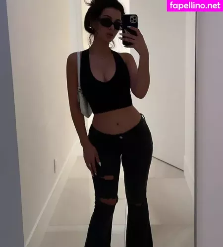 Sssniperwolf OnlyFans Thumbnail #KgeYkjguIf