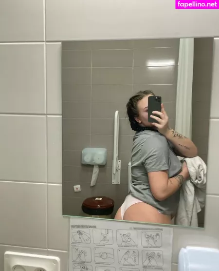 Sstaysafedarling OnlyFans Thumbnail #l2lzxWyJkJ