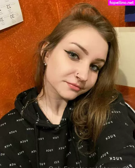 Sstormyfox OnlyFans Thumbnail #IMjjWmjzDJ