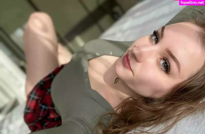 Sstormyfox OnlyFans Thumbnail #Mgl6hO8ZB3