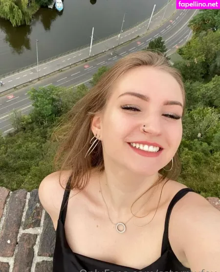 Sstormyfox OnlyFans Thumbnail #Z8Q9CeFzKO