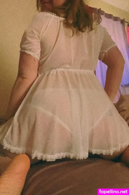 St0nrslut420 OnlyFans Thumbnail #cic7IFpOtD