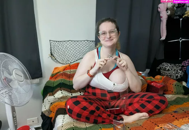 Stabbydraws OnlyFans Thumbnail #QI6Zagfxb5