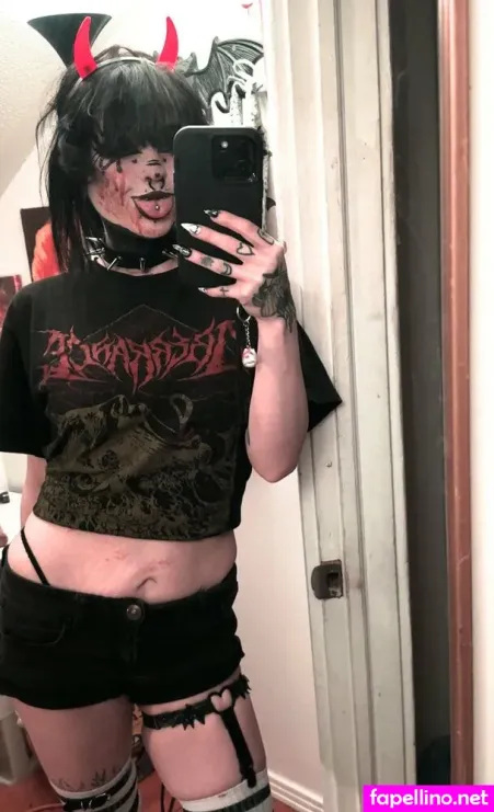 Stabbysavvy666 OnlyFans Thumbnail #77rb9bEc4S