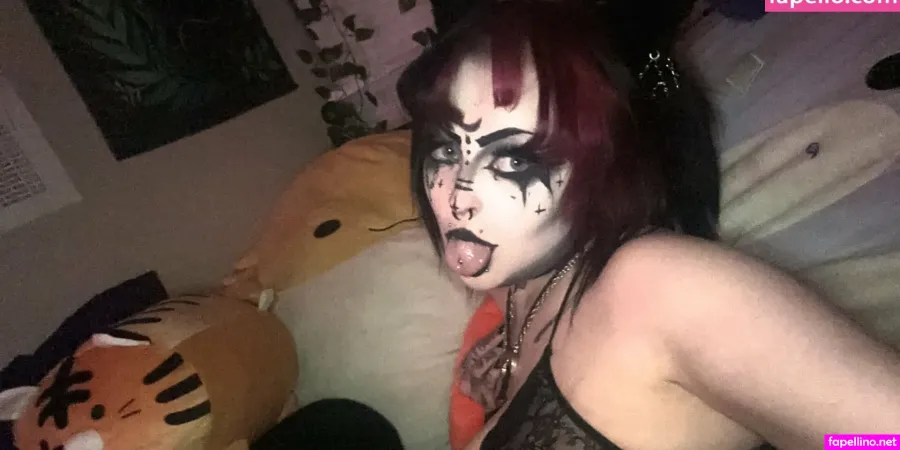 Stabbysavvy666 OnlyFans Thumbnail #8MHHCnpIvX